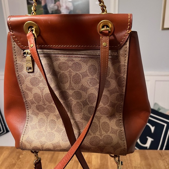 Coach backpack with matching wallet. Used a few times. One mark as seen in photo - Picture 3 of 8